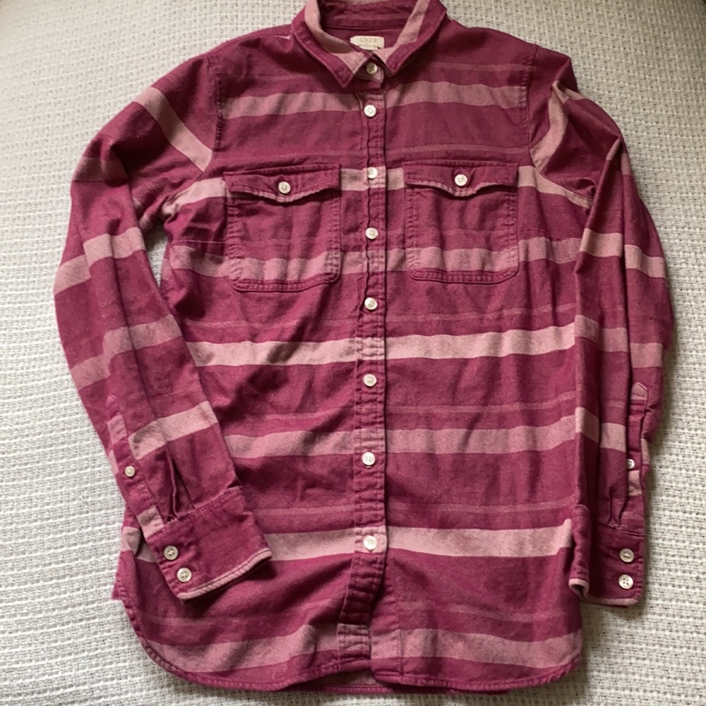 Pink Flannel Button‑Down Shirt — Versatile & Chic